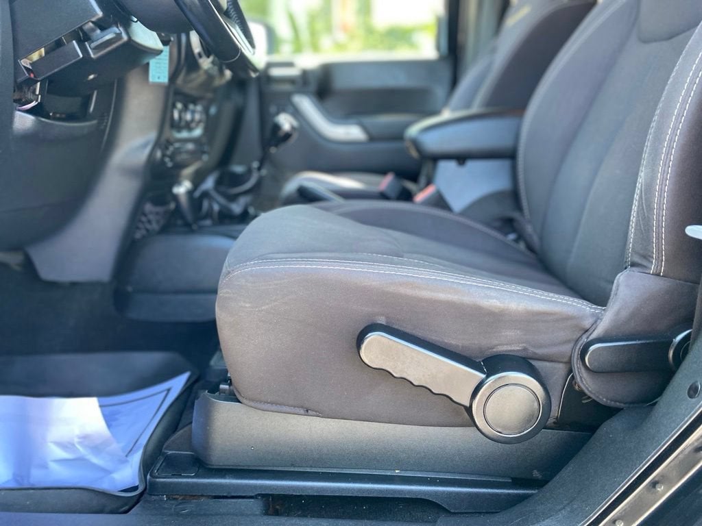 2013 Jeep Wrangler Sahara