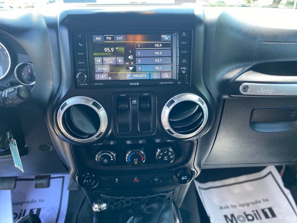 2013 Jeep Wrangler Sahara