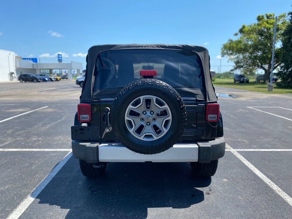 2013 Jeep Wrangler Sahara