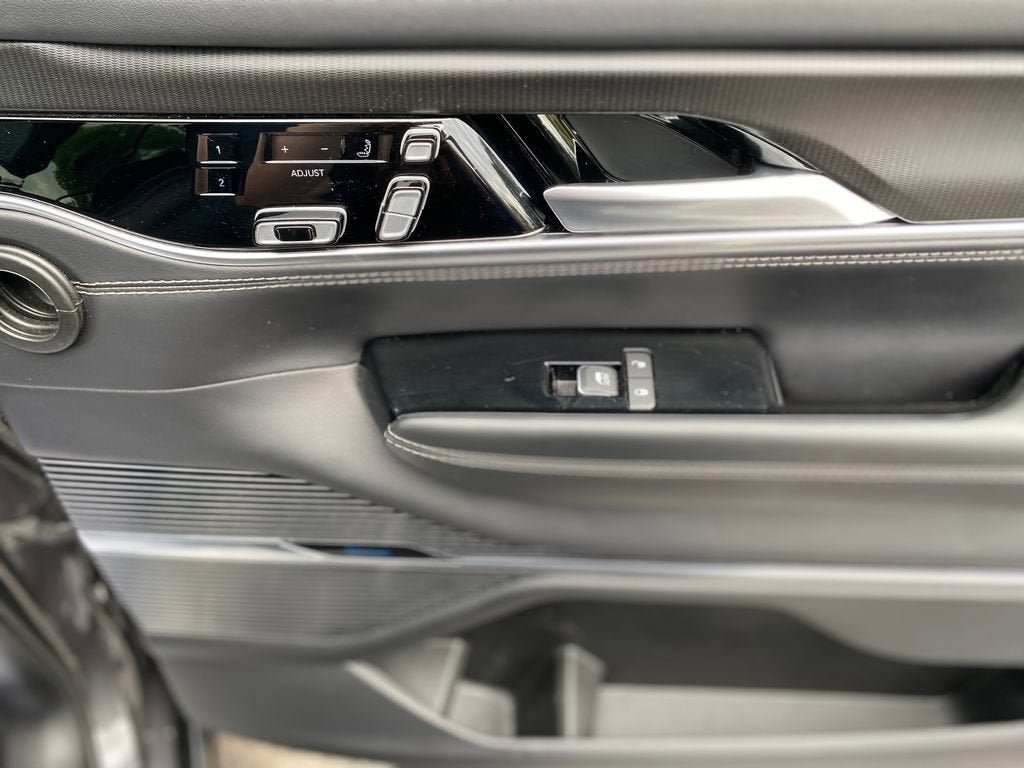 2024 Jeep Grand Wagoneer L Series II