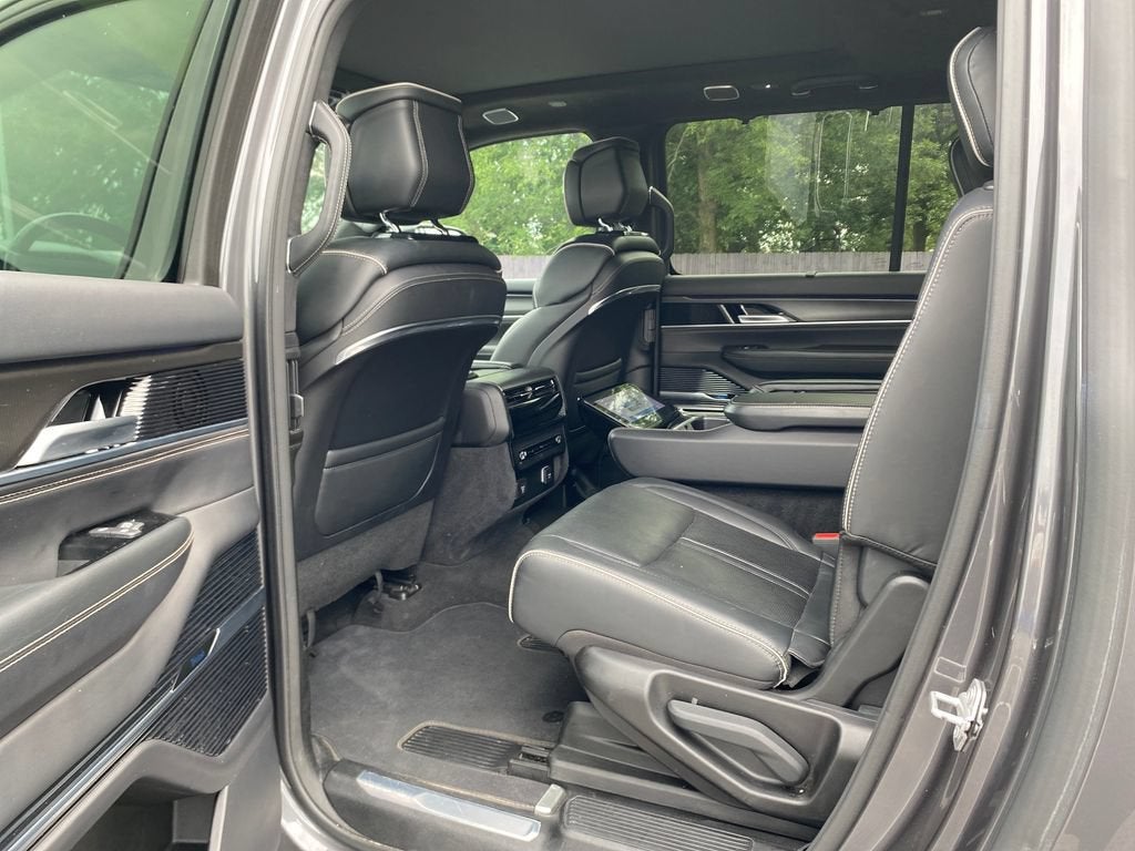 2024 Jeep Grand Wagoneer L Series II
