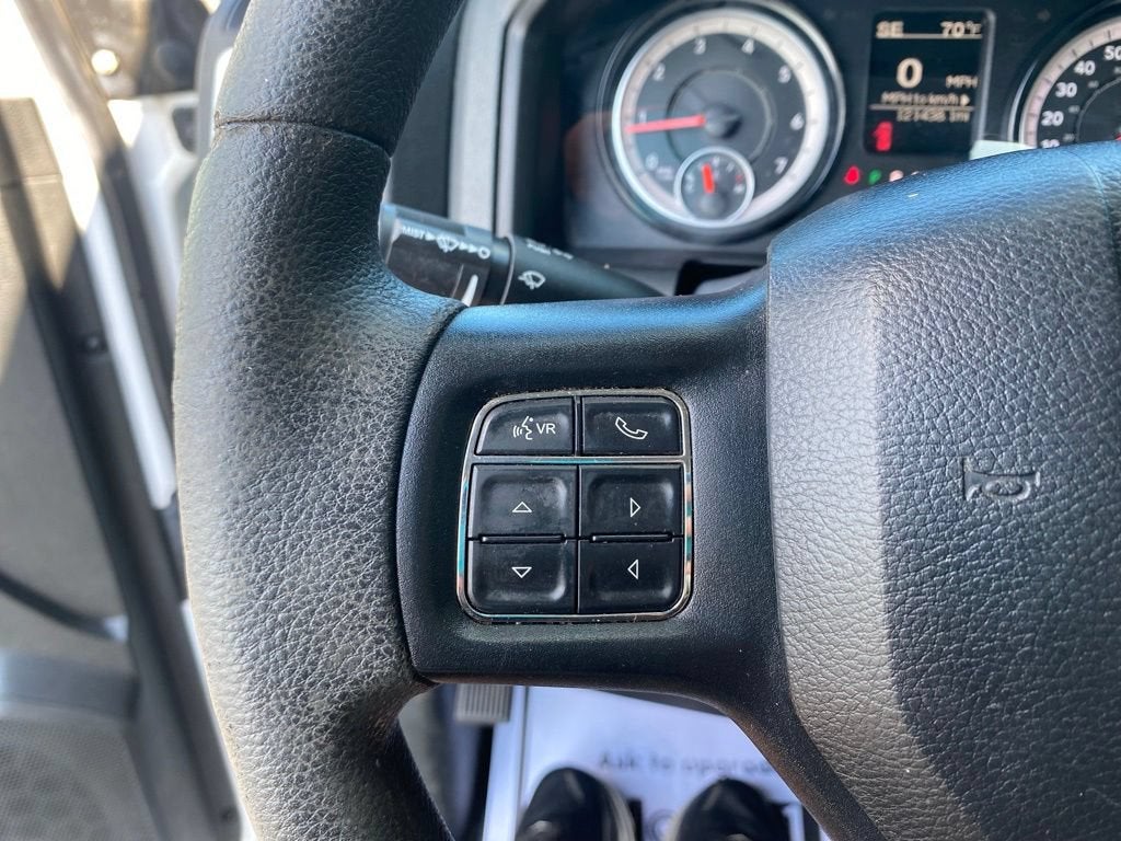 2018 RAM 1500 SLT