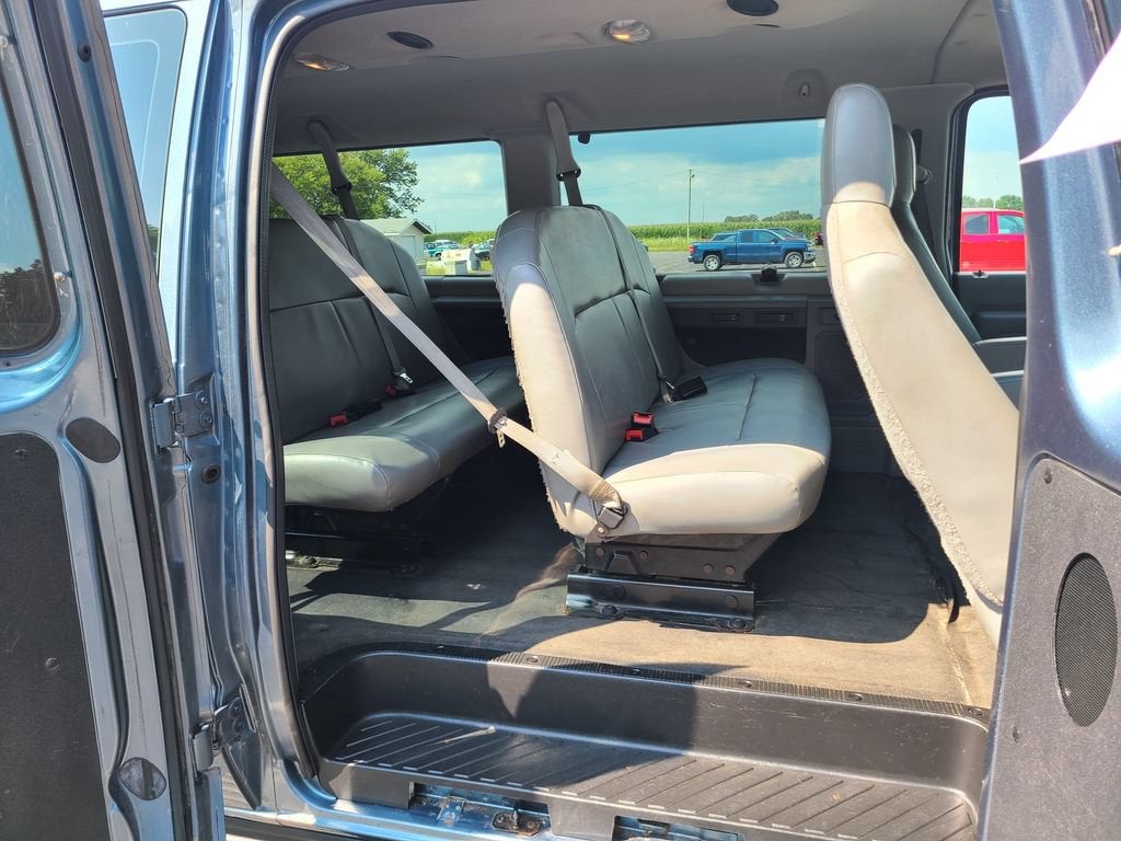 2014 Ford Econoline Wagon XL