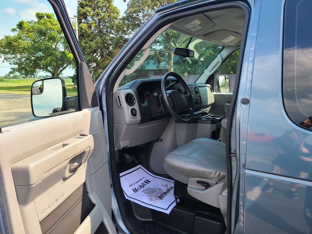 2014 Ford Econoline Wagon XL