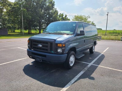 2014 Ford Econoline Wagon XL