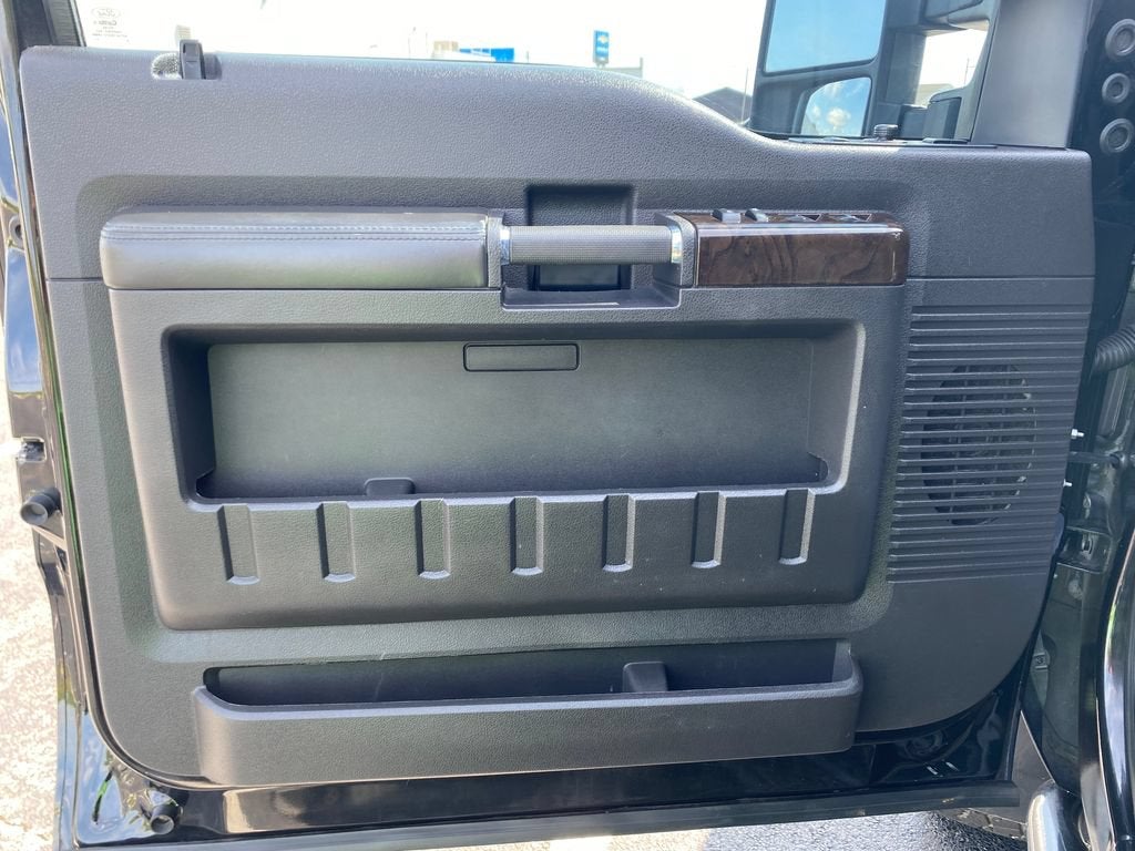 2015 Ford Super Duty F-250 SRW Lariat
