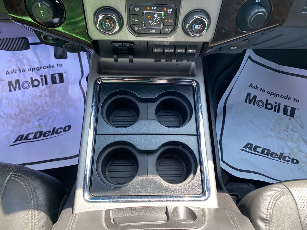 2015 Ford Super Duty F-250 SRW Lariat