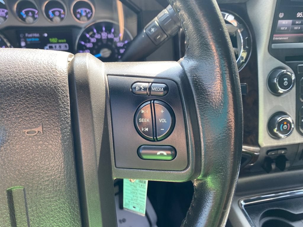 2015 Ford Super Duty F-250 SRW Lariat