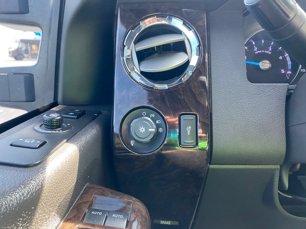 2015 Ford Super Duty F-250 SRW Lariat