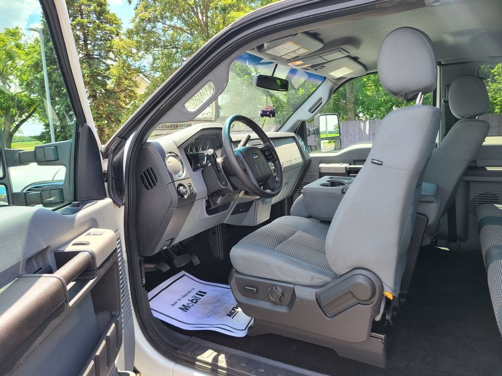 2015 Ford Super Duty F-250 SRW XLT