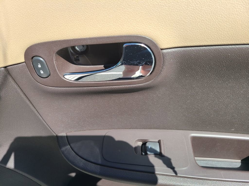 2012 Chevrolet Malibu LT w/1LT