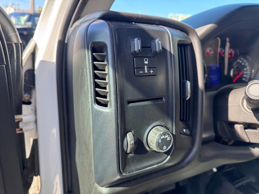2018 Chevrolet Silverado 3500 HD Chassis Cab Work Truck