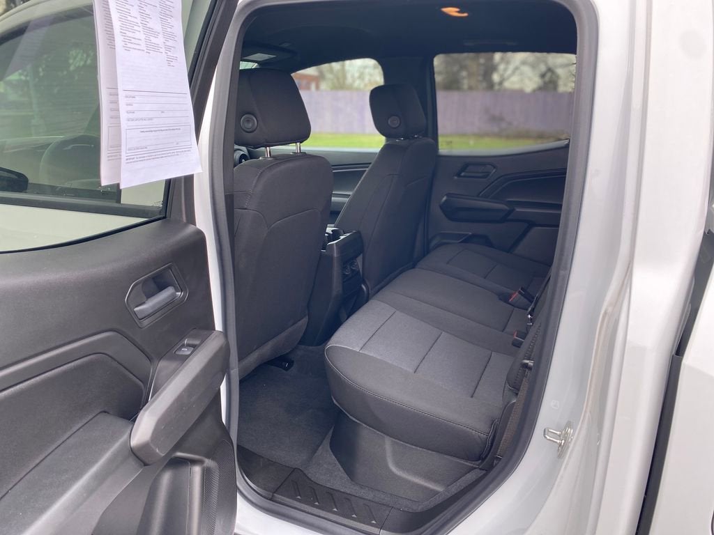 2025 Chevrolet Colorado WT/LT