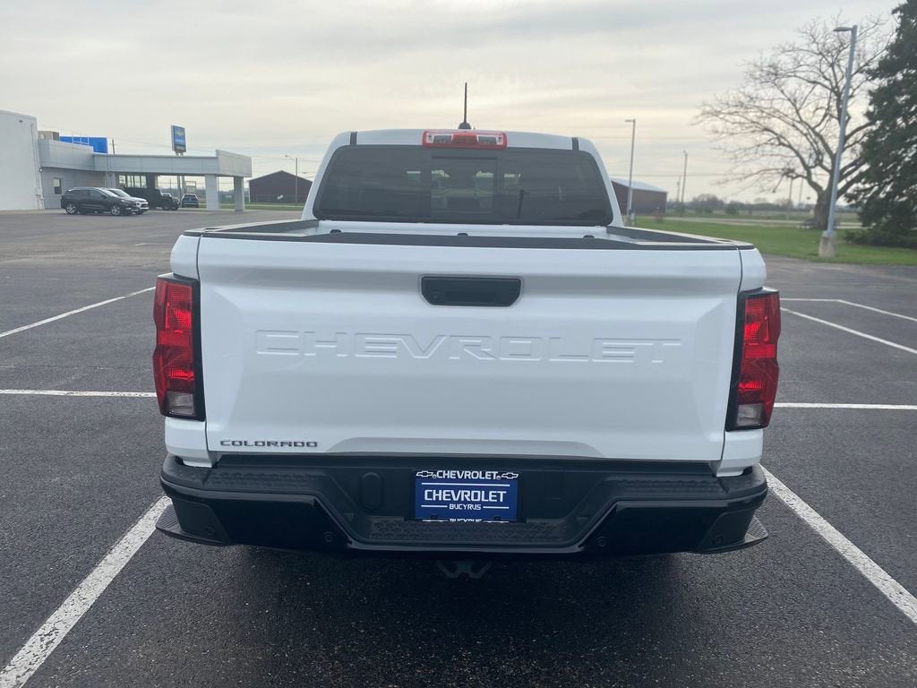 2025 Chevrolet Colorado WT/LT