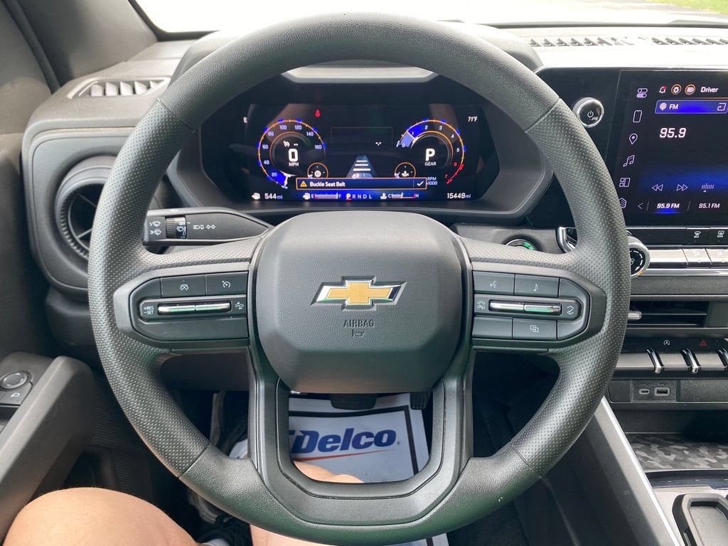 2025 Chevrolet Colorado WT/LT