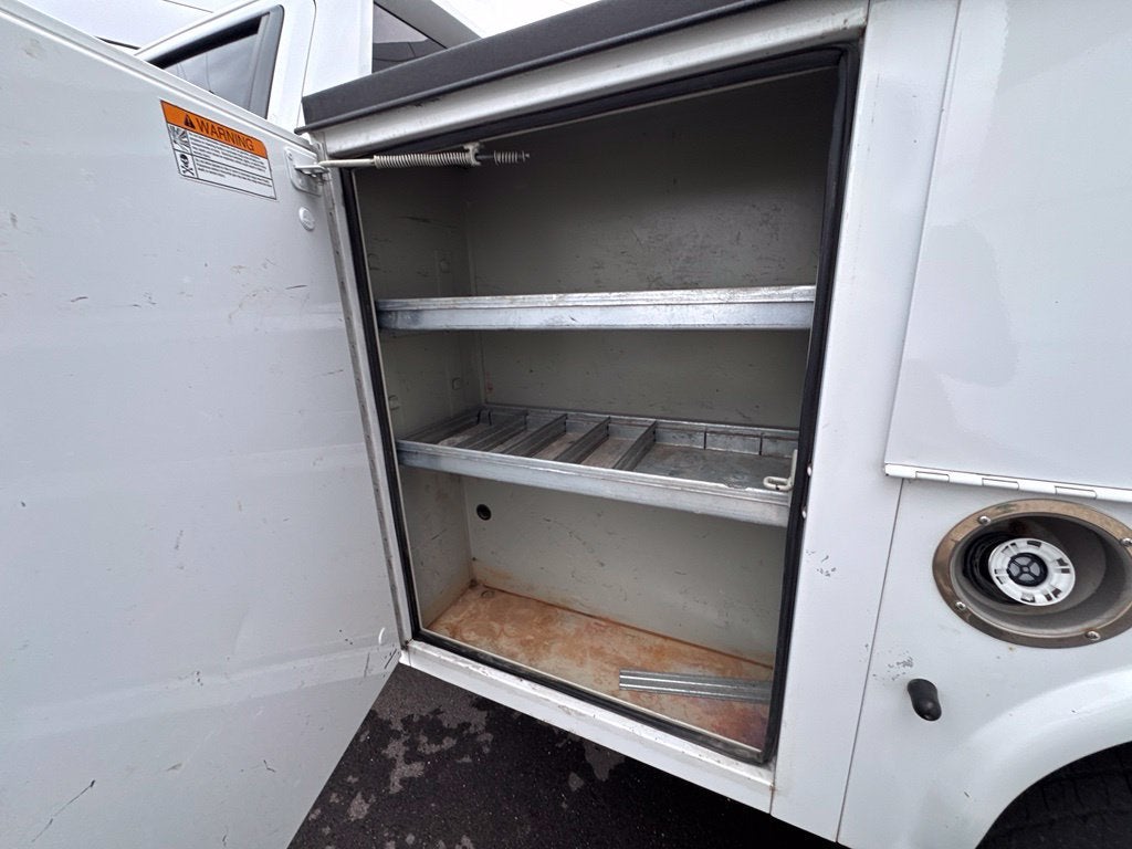 2024 GMC Sierra 3500 HD Pro