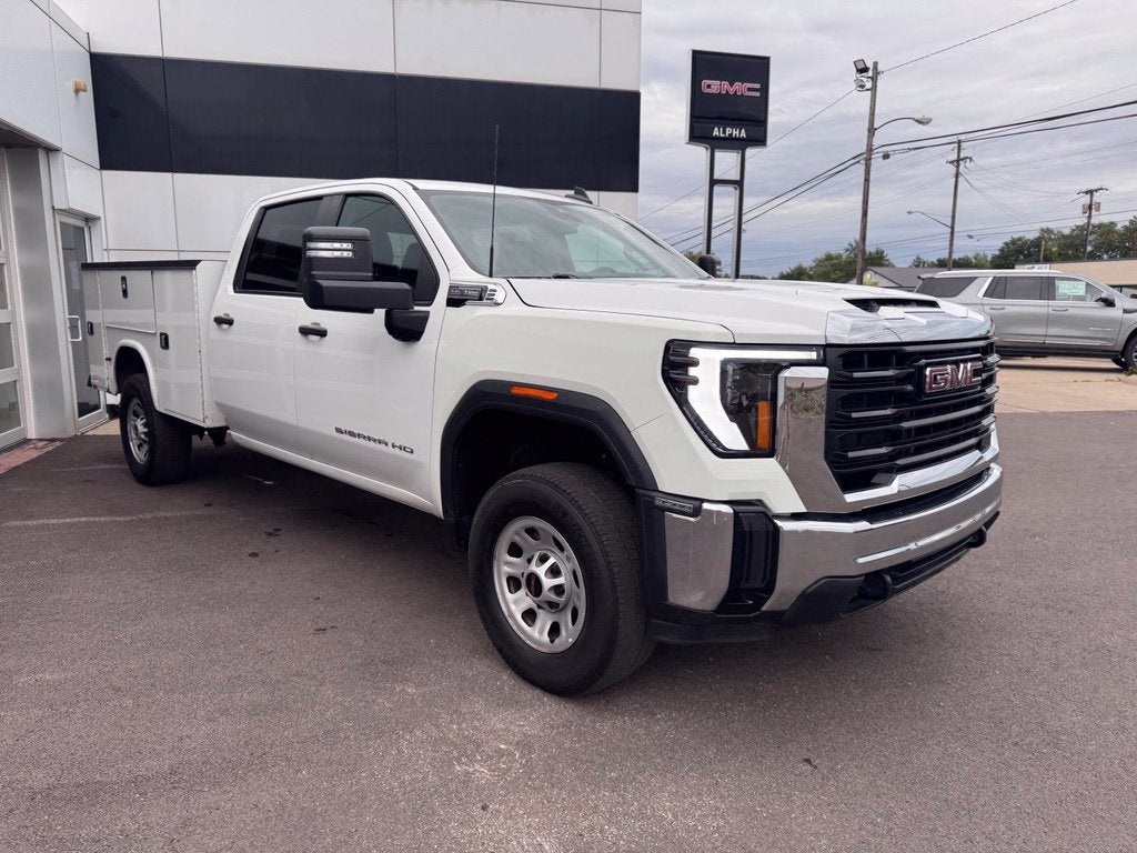 2024 GMC Sierra 3500 HD Pro