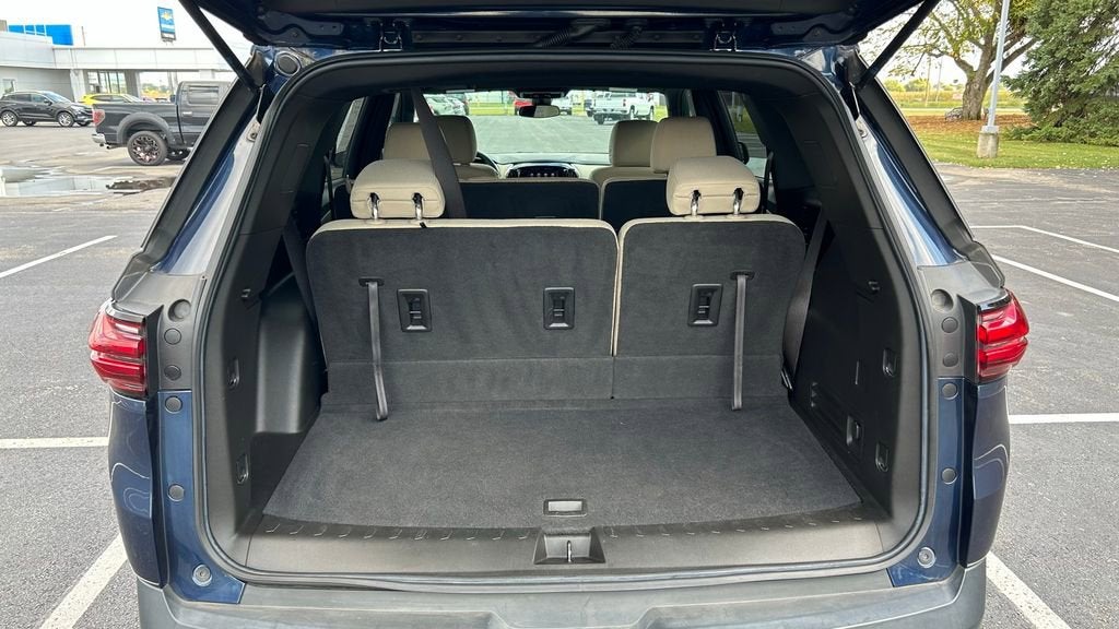 2022 Chevrolet Traverse LS