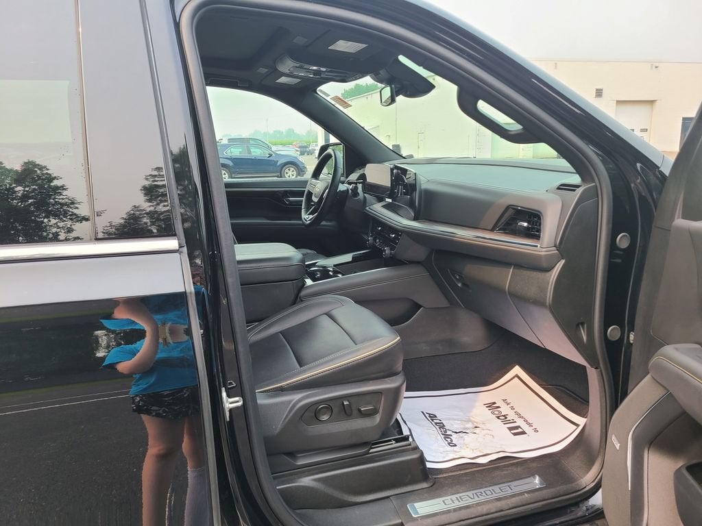2025 Chevrolet Tahoe Premier