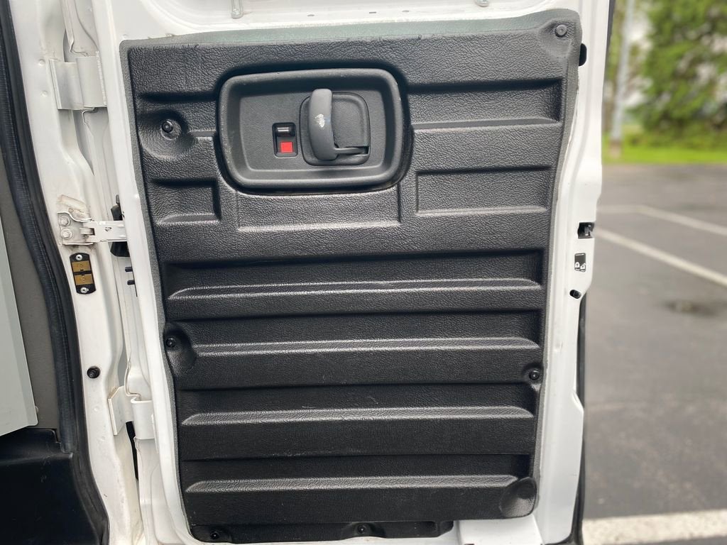 2023 GMC Savana Cargo 2500 Work Van