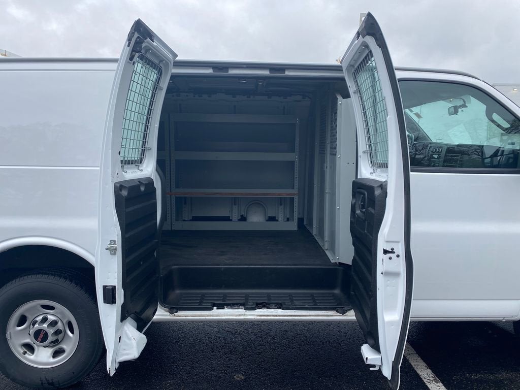 2023 GMC Savana Cargo 2500 Work Van