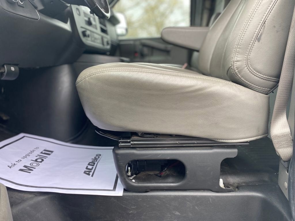 2023 GMC Savana Cargo 2500 Work Van