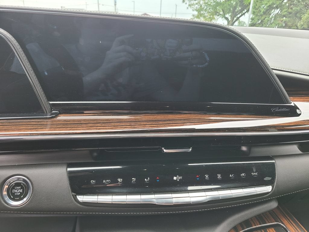 2023 Cadillac Escalade ESV Premium Luxury