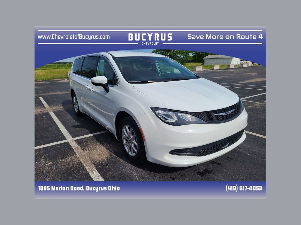 2023 Chrysler Voyager LX