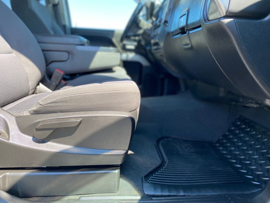 2019 Chevrolet Silverado LD LT