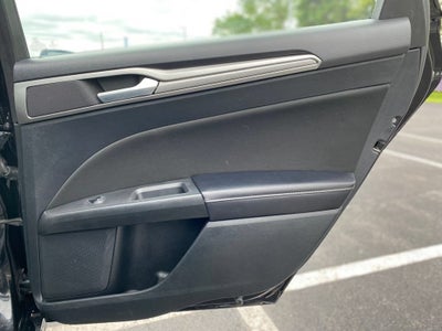 2019 Ford Fusion Hybrid SE