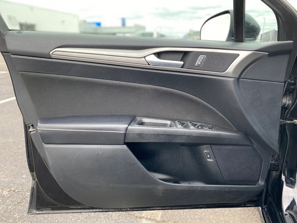2019 Ford Fusion Hybrid SE