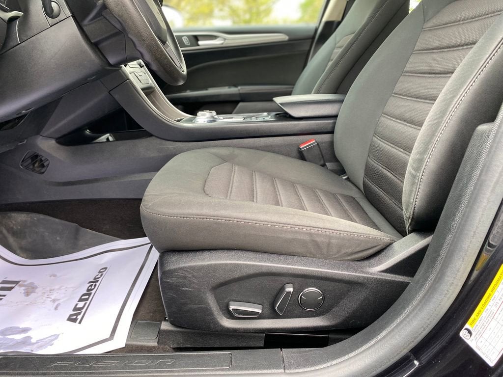 2019 Ford Fusion Hybrid SE