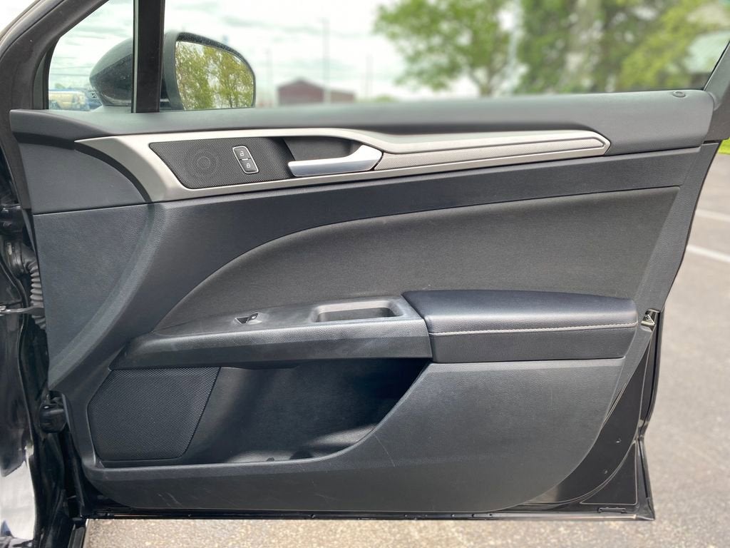 2019 Ford Fusion Hybrid SE