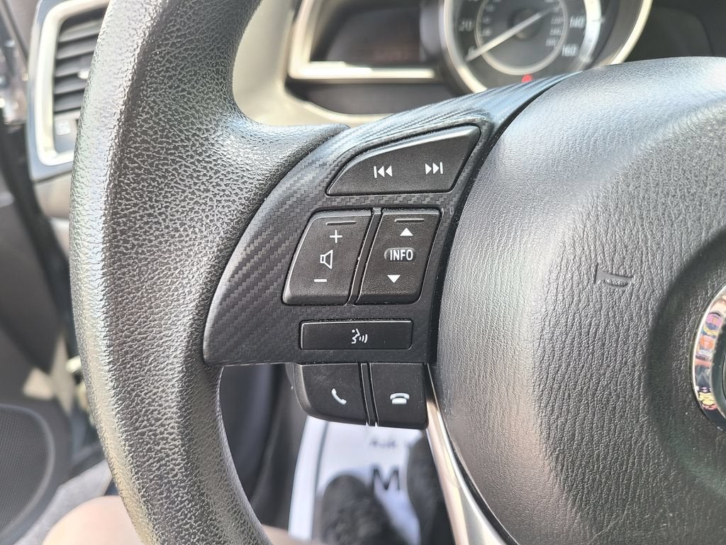 2016 Mazda Mazda3 i Sport