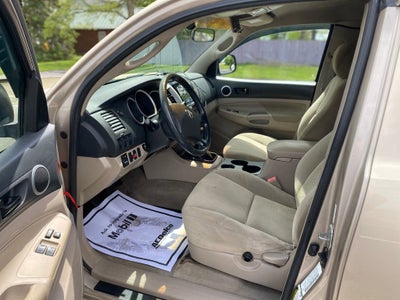 2006 Toyota Tacoma BASE