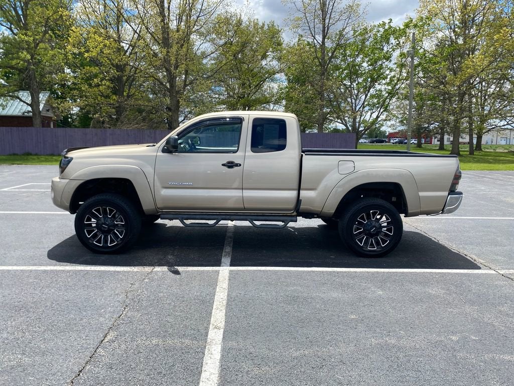 2006 Toyota Tacoma BASE
