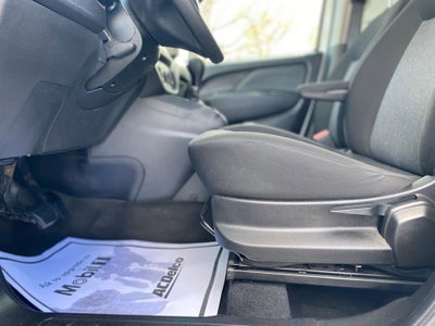2022 RAM ProMaster City Cargo Van Tradesman